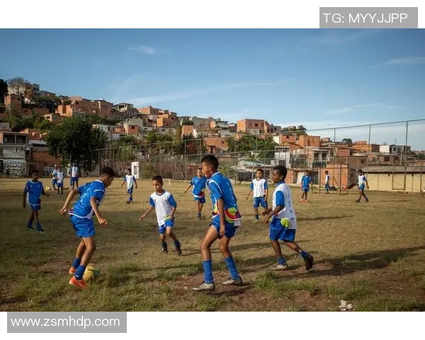 足球明星的孩子追随父亲足迹成新星 他们如何在绿茵场上追梦